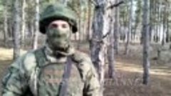 Российский артиллерист-сибиряк с позывным &quot;Ара&quot; передает при...