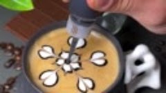 Красивое искусство кофе Латте
