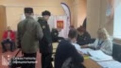 Курсанты Нахимовского училища приняли участие в выборах През...