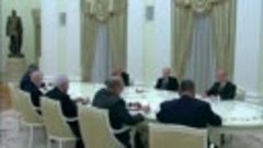 На встрече с Президентом России Леонид Слуцкий представил пл...