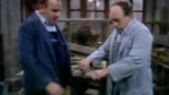 Porridge (S1, Ep 2) (1974)