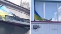 Она вернулась: Агент Кремля, срывающий флаги на Украине, сно...