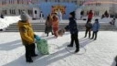 Бой подушками на проводах зимы в д. к. Горноуральский 2024 