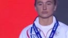Чемпионка Европы Чумгалакова спела гимн России без музыки