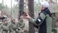 Концерт Александра Маршала для военнослужащих ВДВ в зоне спе...