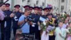 А.ПАХМУТОВА 29 АПРЕЛЯ ПРИЕХАЛА В г.ВОЛГОГРАД