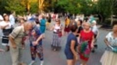 Танцы на Приморском бульваре - Севастополь - 17.07.19 - Певе...