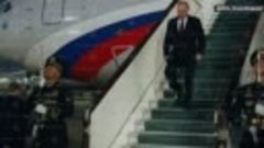 Владимир Путин прилетел в Ташкент
