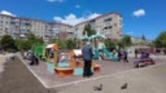 В Горняцком районе Макеевки открыли новую детскую игровую пл...