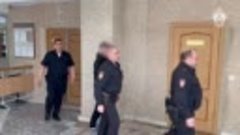 Зарезал 21-летнюю жену прямо в ЗАГСе