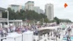 35 яхт поучаствовали в параде в Сочи