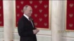 «Мы еще с вами неплохо выглядим»: Путин встретил Лукашенко