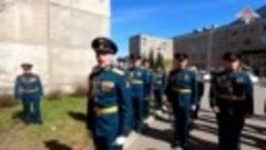 Военнослужащие поздравили ветеранов Великой Отечественной во...