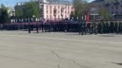 Парад войск Барнаульского гарнизона