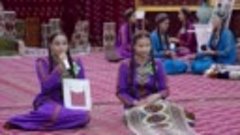 В Туркменистане прошел конкурс «Лучший ковровый кружок»