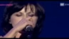 Dolores O&#39;Riordan (Cranberries) - I Can&#39;t Be With You (2007)...