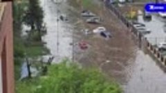 В Новосибирске затопило улицу Дачная после ливня
