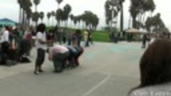Guy Flips Over 7 People &amp; Stands On His Face - Street Perfor...