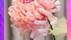 Шикарный цветок из гофрированной бумаги