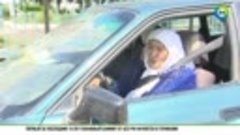Пенсионерка из Астаны подрабатывает таксисткой