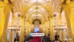 Церемония инаугурации Владимира Путина завершилась под компо...