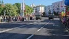 В Бресте тысячи людей понаблюдали за парадом Победы