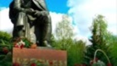 Более 1,1 тыс. памятников ВОВ благоустроили в России