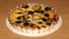 Французский десерт  Клафути со сливами.