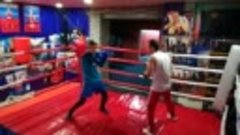 Гражданкин Матвей,
синий угол🥊🥊🥊
Хочешь быть лучше- будь ...