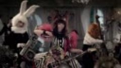 Kyary Pamyu Pamyu - Fashion Monster