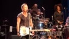 Highway to Hell - Bruce Springsteen (w Eddie Vedder &amp; Tom Mo...