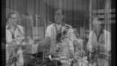 Bill Haley &amp; His Comets - Rock Around The Clock (1955) HD