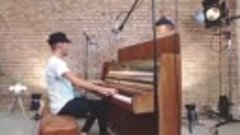 Despacito (Piano Cover) - Peter Bence