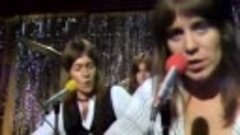 Smokie - Don&#39;t Play Your Rock &#39;n&#39; Roll to Me (Official Video...