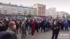 Забастовка против масочного режима.