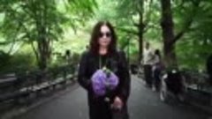 Ozzy Osbourne sings John Lennon&#39;s How