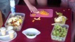 Фруктовый салат, быстро и вкусно [360p]