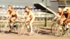 queen-bicycle-race_129353.mp4