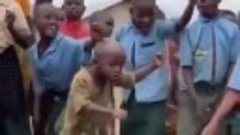 Африканский детский танец 😏