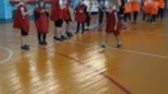 Новогодний турнир по мини- баскетболу среди девочек и мальчи...