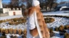 Лиса Gold Fox, видео эксклюзивная белая парка с рыжим мехом