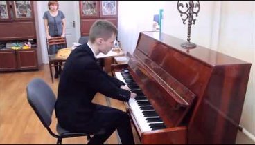 15-летний пианист без пальцев стал сенсацией!