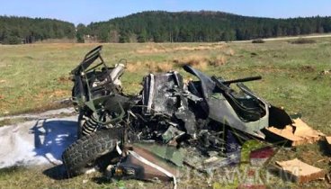 Watch These Army Humvees Violently Crash Into The Ground After A Fai ...