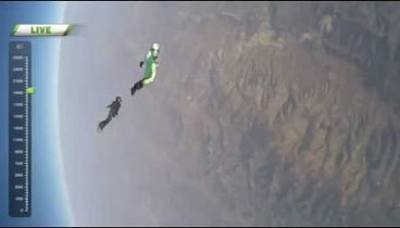 Luke Aikins 25,000 Ft Jump without a parachute stunt