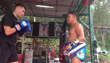 Мои тренировки по Тайскому Боксу