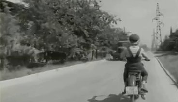 Кадры из фильма "Шестнадцатая весна" , 1962 год. Свердловс ...