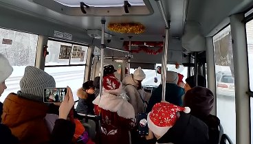 Новогоднее настроение в общественном транспорте Усть-Илимска 🚌🎅🎄