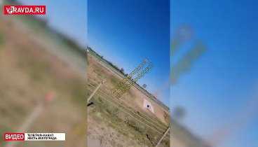 В ВОЛГОГРАДСКОЙ ОБЛАСТИ НА ВИДЕО ПОПАЛ СМЕРЧ НАД ТРАССОЙ