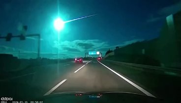 Очень крупный метеор над Португалией.mp4