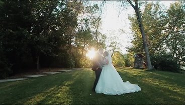 👰🏼💞🤵🏼